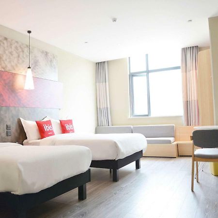 ibis Nanjing Tianyin Avenue Hotel Bagian luar foto