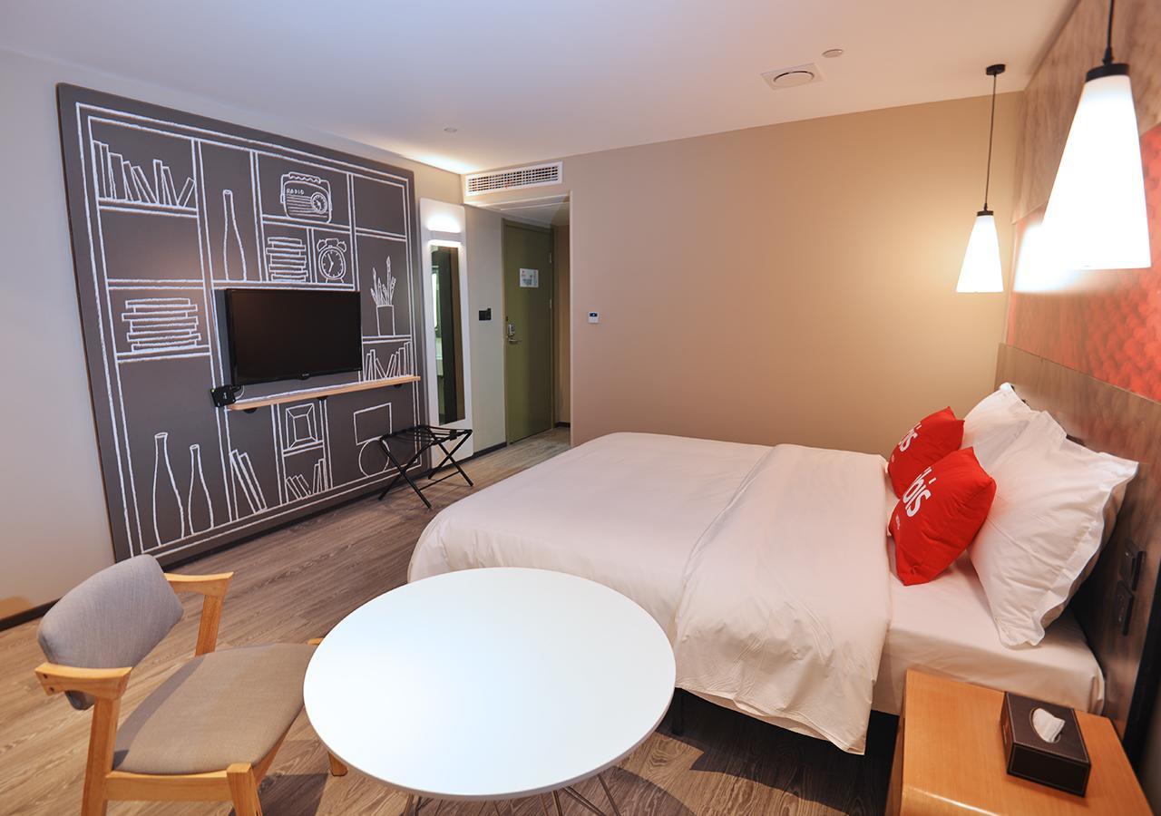 ibis Nanjing Tianyin Avenue Hotel Bagian luar foto